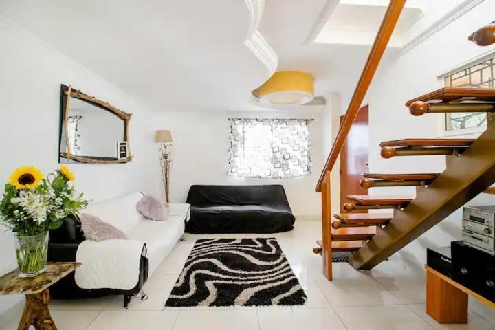 Habitación en casa particular Homethel *